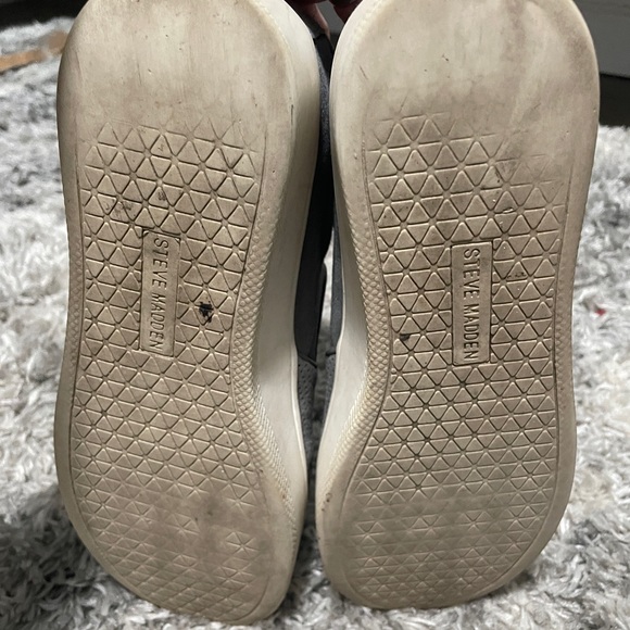 Steve Madden Slip On platform sneaker - Picture 6 of 9